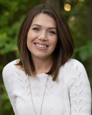 Photo of Lindsey Bustamante, Clinical Social Work/Therapist, LCSW