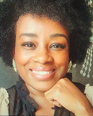 Photo of Dr. Jeralyn Carter, Counselor, PsyD, LMHC