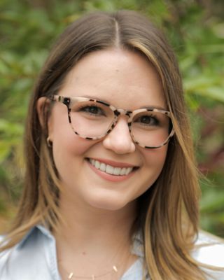 Photo of Tracy Bevington - Pacific MFT Network LA- Anxiety, Couples, OCD, Marriage & Family Therapist, LMFT