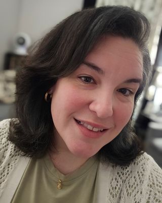 Photo of Rae Fralix, Registered Mental Health Counselor Intern, MA