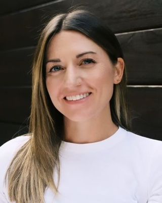 Photo of Dr. Lindsey Salerno, Psychologist, PsyD