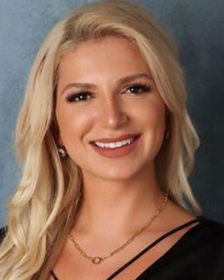 Photo of Sona Topalian, Marriage & Family Therapist, LMFT