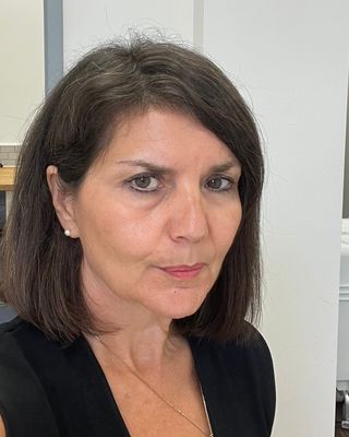 Photo of Lisa Romano-Dwyer, Registered Social Worker, MSW, PhD, RSW
