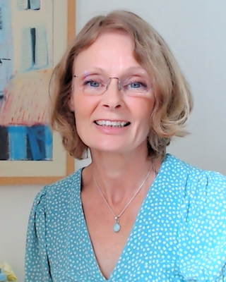 Photo of Helen Biggs, MBACP, Psychotherapist