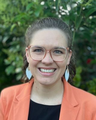 Photo of Steph Reedman, Counsellor, MA, PACFA