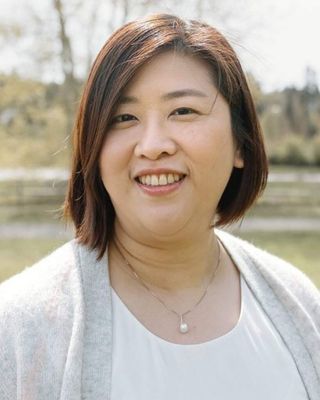 Photo of Fiona Hu, Counsellor in Duncan, BC