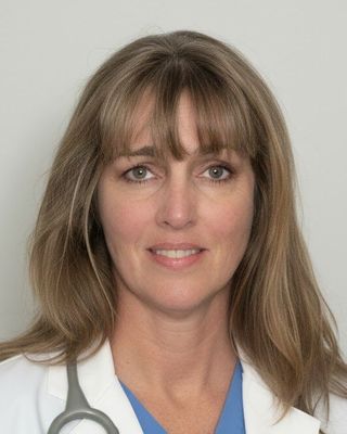 Photo of Stephanie Sutherland, Psychiatric Nurse Practitioner, PMHNP