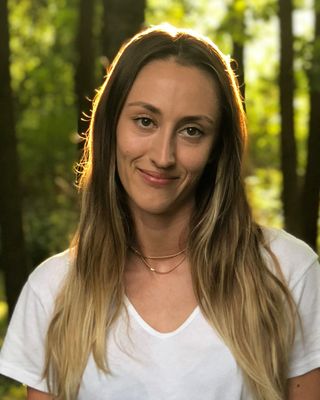 Photo of Jessie McCurdy, Clinical Social Work/Therapist, MA, LMFT, ATR