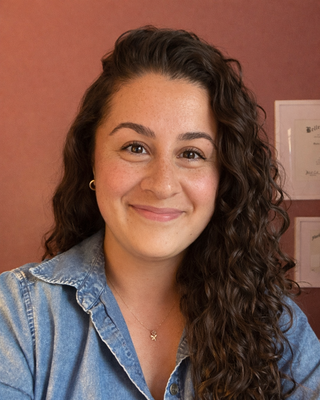 Photo of Lois Calamusa, Licensed Clinical Mental Health Counselor, MS, LCMHC, LPC
