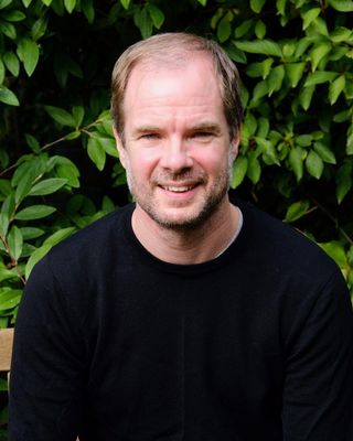 Photo of Chris Ferris, Psychotherapist in Richmond, England