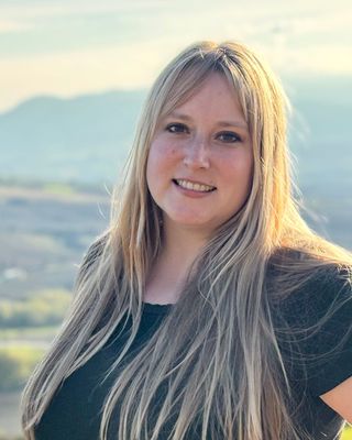 Photo of Maddie DeVar, Pre-Licensed Professional