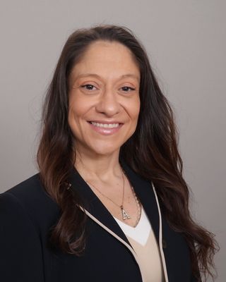 Photo of Alicia Fernandes, Pre-Licensed Professional, LMSW