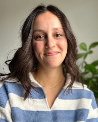Photo of Mara Beck, Clinical Social Work/Therapist, LLMSW