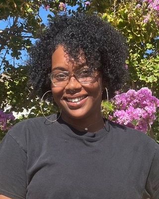 Photo of Naja Martin, Associate Clinical Social Worker, ACSW, MSW