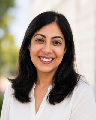 Photo of Dr Manveer Kaur, Psychologist, PsychD, HCPC - Clin. Psych.