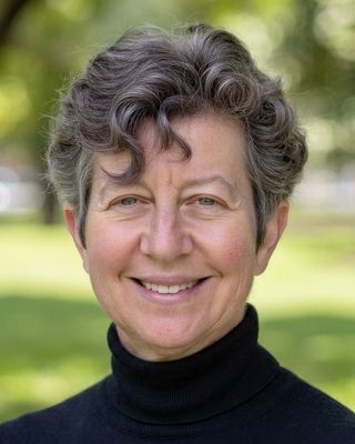 Photo of Juliette Lida Hirt, Marriage & Family Therapist Associate, JD, AMFT