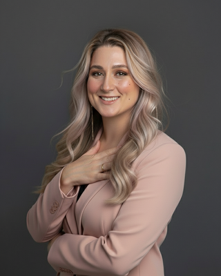 Photo of Dr. Jennifer Pipitone, Psychiatric Nurse Practitioner, DNP, PMHNPBC