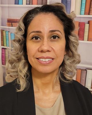 Photo of Cynthia Flores, Counselor in Tri-Taylor, Chicago, IL