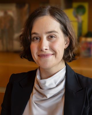 Photo of Robin Shanholtz, Pre-Licensed Professional