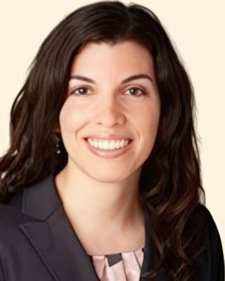 Photo of Dr. Nicolina Calfa, Psychologist, PhD, LP