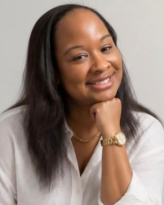Photo of Layna Johnson, Licensed Master Social Worker, MSW, LMSW