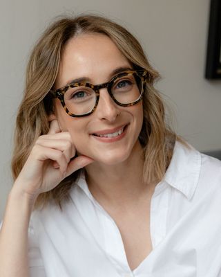 Photo of Sophie Snelling, Counsellor, MNCPS Acc.