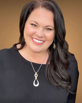 Photo of Dana Youngman, Registered Psychotherapist, MS, LCP