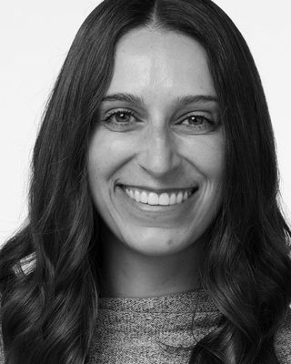Photo of Erinn Tempelis, Physician Assistant, PA-C