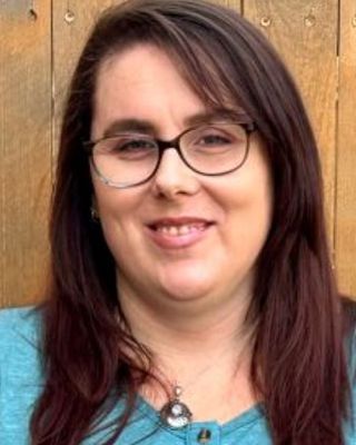 Photo of Elizabeth Farr, Pre-Licensed Professional