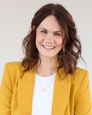 Photo of Ivy Gross, Clinical Social Work/Therapist, LICSW, LCSW