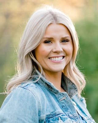 Photo of Taylor Blackburn, Counselor, LPCC
