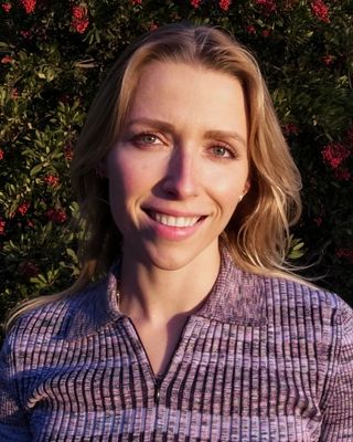 Photo of Betsy Bowman, Associate Clinical Social Worker, MS