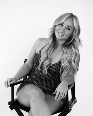 Photo of Rachael Voelker, Marriage & Family Therapist, MA, LMFT