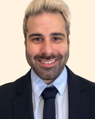Photo of Zubin Zehtab, Psychiatric Nurse Practitioner, MSN, PMHNP