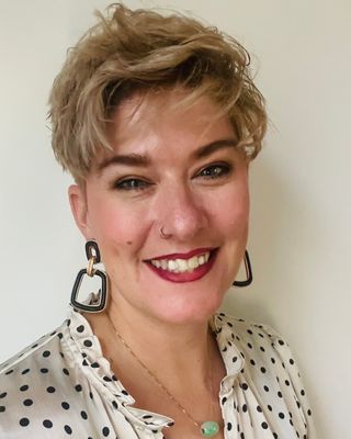 Photo of Kimberly Ann Harden, Art Therapist, MAAT, ATR, LMHC