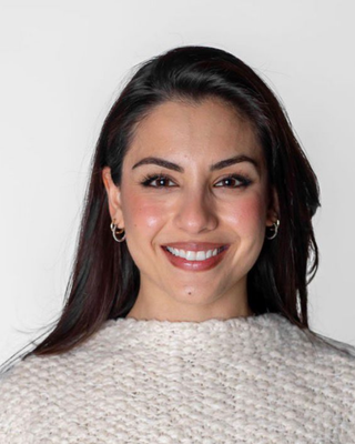 Photo of Saba Salemi, Registered Psychotherapist (Qualifying)