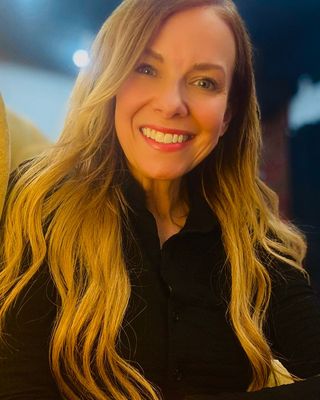 Photo of Leslie K. Manley, Marriage & Family Therapist Associate