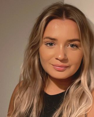 Photo of Zoe Rutt, Psychotherapist in Hove, England