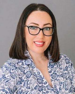 Photo of Holly Gomez, Marriage & Family Therapist, LMFT
