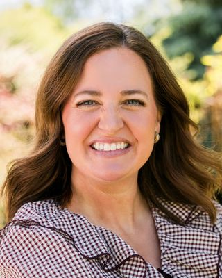 Photo of Lindsay Moyer, Psychiatric Nurse Practitioner, APRN, PMHNP