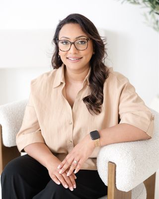 Photo of Monika Madhas, Psychotherapist, MBABCP