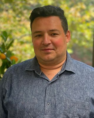 Photo of Max Roberts, Clinical Social Work/Therapist, LICSW