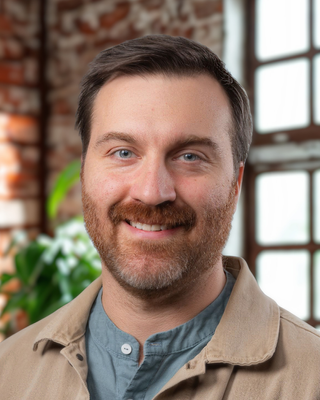 Photo of Mark DeMatteo, Marriage & Family Therapist Associate, LAMFT