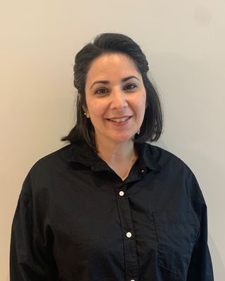 Photo of Michelle Mc Minassian - Shift Collab-Michelle McMinassian-Grief/Caregiving, Registered Social Worker, MSW, RSW