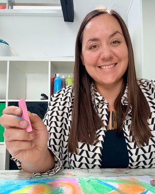 Photo of Amber Bartlett - Art Therapy for Children & Teengers, Psychotherapist, MA, HCPC-Art Therap.