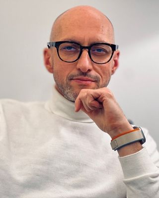 Photo of Max Karlin, Counsellor, UKCP Trainee