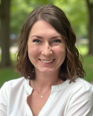 Photo of Leslie Cain, Clinical Social Work/Therapist, LCSW