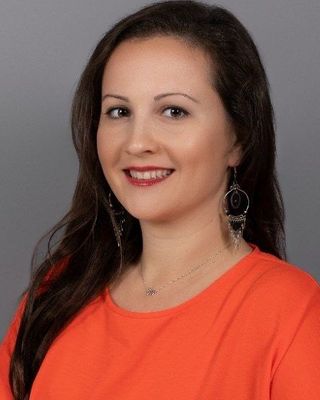 Photo of Maria Medvedev, Marriage & Family Therapist, LMFT, CHT, CFRC