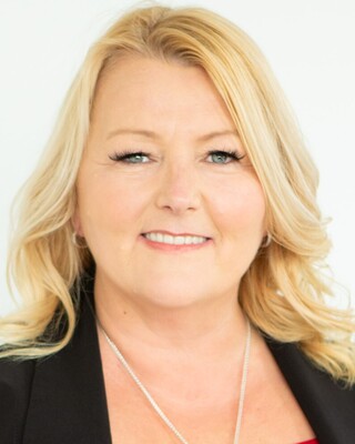 Photo of Corinne Ropp, RTC, CHT, Counsellor