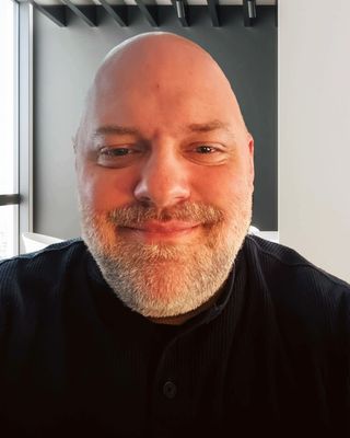 Photo of Erik Stenglein, Clinical Social Work/Therapist, MSW, LICSW